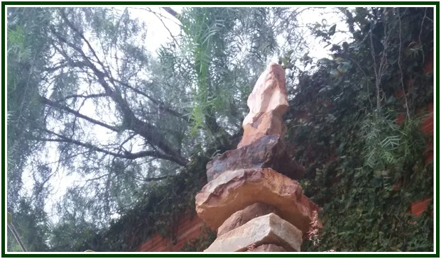 O Equilíbrio das Pedras
